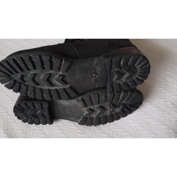 UGG Fraser Sheepskin Leather Lace-Up Boots Women’s Size 9 Winter Snow - Picture 5 of 6